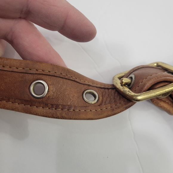 Brown Leather Crossbody Shoulder Bag. - Picture 5 of 9